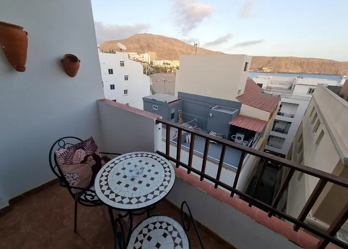 Tenerife Island Oasis Apartment